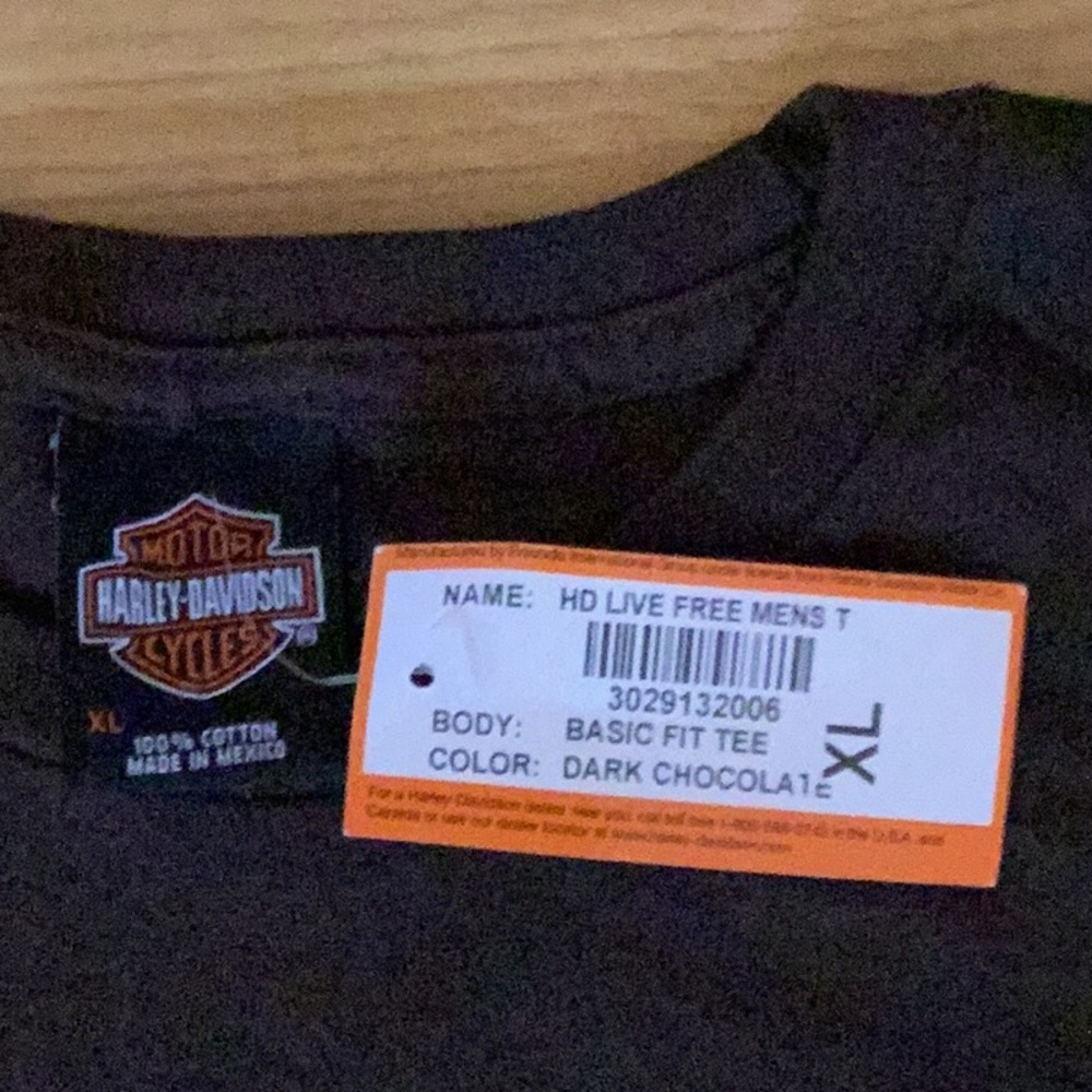 Harley Davidson T-shirt - Picture 3 of 6